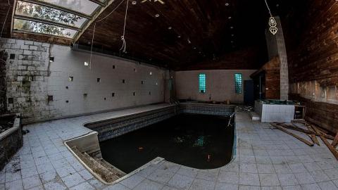 interiors  - Pammett-Drug-House31.jpg