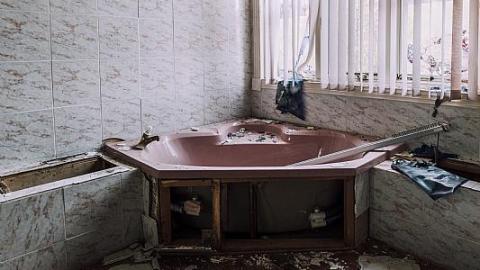 No More Alarms - Pammett-Drug-House6.jpg