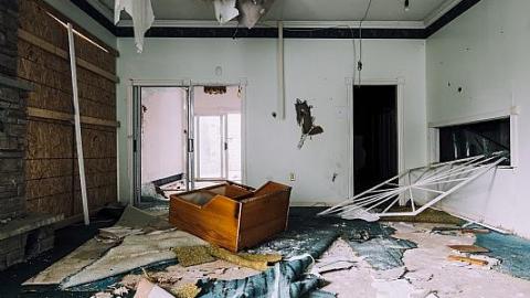 No More Alarms - Pammett-Drug-House37.jpg