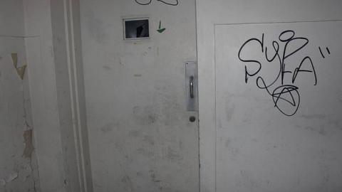 Century Manor (2017)  - Century-Manor-Asylum37.jpg