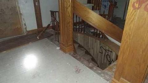 Vandal Presence  - 20171002_021313.jpg