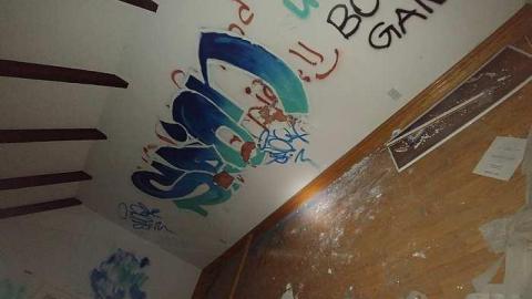 Vandal Presence  - 20171002_021406.jpg