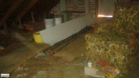 Finally In - BlackBerry-House16.jpg