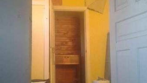 Finally In - BlackBerry-House50.jpg