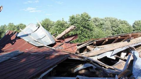 Collapsed Barn - Old-Barn44.jpg