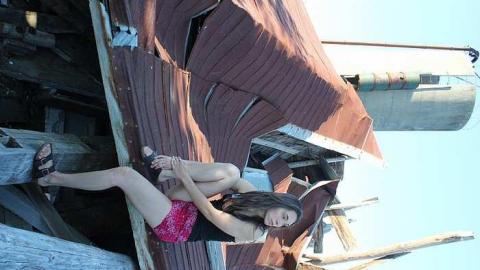 Collapsed Barn - Old-Barn45.jpg