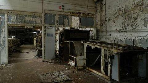 Am I Alone? - McCormicks-Biscuit-Factory970.jpg