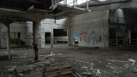 Am I Alone? - McCormicks-Biscuit-Factory956.jpg