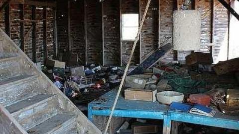 Speedway Dump - Kawartha-Downs-Speedway-House138.jpg