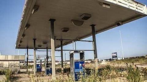 Stop 50's  - Stop-50-Truck-Stop305.jpg