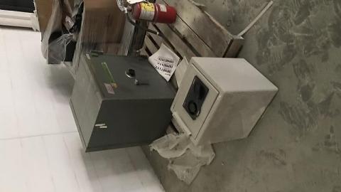 Beautiful day of exploring  - Churchillls-Rona59.jpg