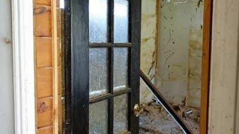 Fallen Ceilings '17 - DSC09654.jpg