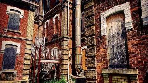 Century manor  - Century-Manor-Asylum375.jpeg