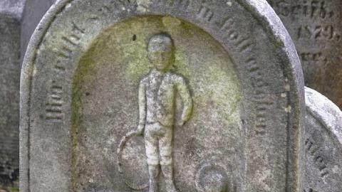 Holy Trinity - Trinity-Lutheran-Cemetery3.jpg