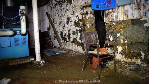 EchoesMike84 - Century-Manor-Asylum364.jpg