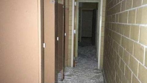 Before the demolition  - Dr.-F.J.-Donevan-Collegiate271.jpg