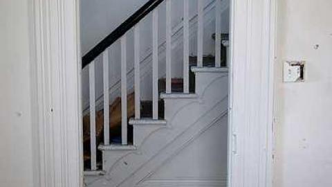 Teddi's Tickler '17 - Out-(let)-House32.jpg