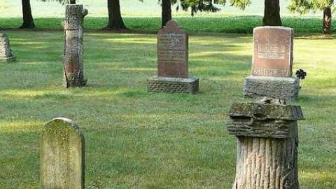 August 2017 - Tyrconnell-(ghost-town)64.jpg