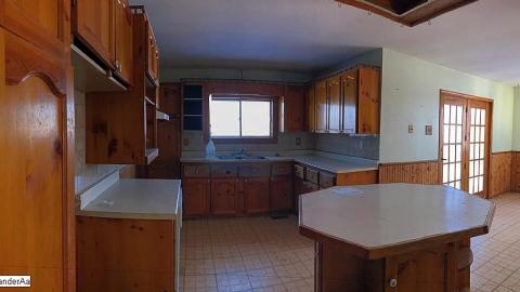 Last ‘17 ventures - Moldy-407-Takeover28.jpeg