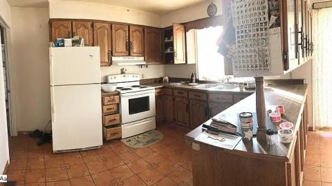 Last ‘17 Venture - Regional-Road-57-80s-Bungalow48.jpeg