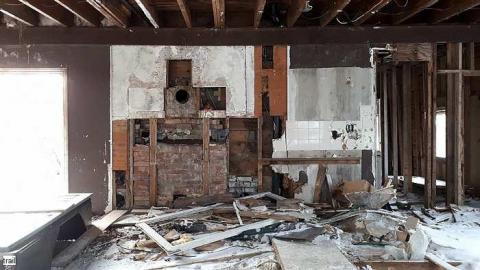 -17°c  Explore - Kenilworth-Farmhouse14.jpg