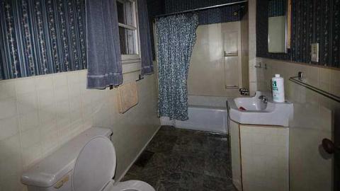 Heart Lake Gem (2016) - Latched-Into-Darkness16.jpg