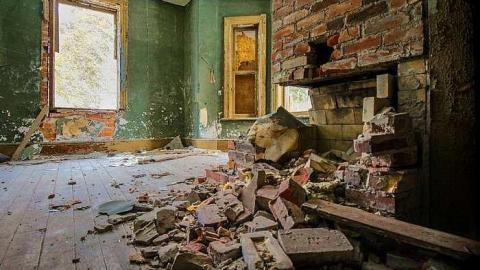 Century Home By A Creek - Highpoint-Of-The-Day227.jpg