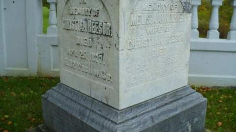 Reesor Cemetery - School-Section-2112.jpg