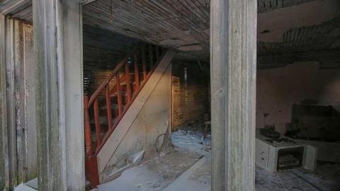 Collapsing In The Moonlight - Insulbrick-House106.jpg