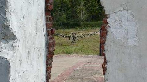 Memories of Warsaw - Szare-Szeregi-Monument12.jpg