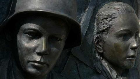 Memories of Warsaw - Szare-Szeregi-Monument24.jpg