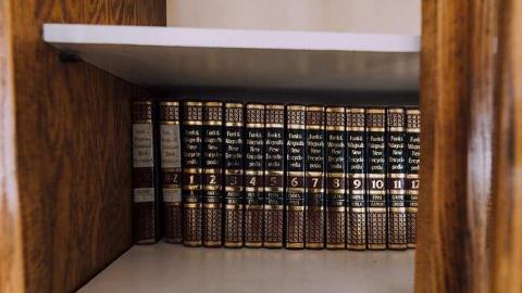 Off to Cuba - Regional-Road-57-80s-Bungalow132.jpg