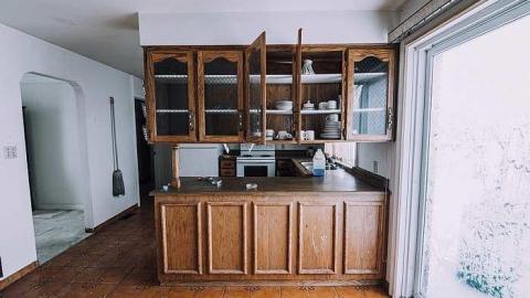 Off to Cuba - Regional-Road-57-80s-Bungalow92.jpg