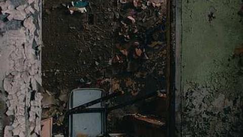 Slippery  - McCormicks-Biscuit-Factory718.jpg