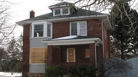 Foxy Lady - O6-1-A.K.A.-The-Fox-Run33.jpg