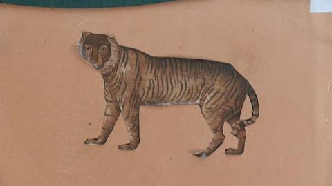 October 2017 - House-off-4017.jpg