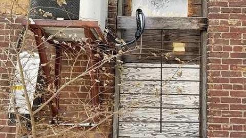 Forgotten Downtown Building photo 3