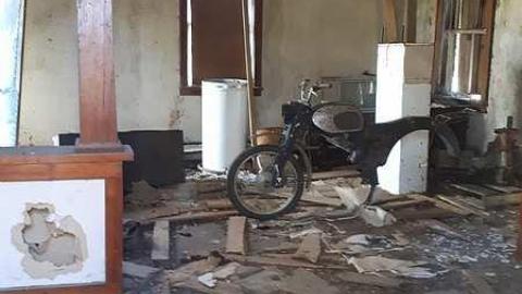 Idle on the Island - Idle-on-the-Island1.jpg