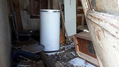 Idle on the Island - Idle-on-the-Island3.jpg