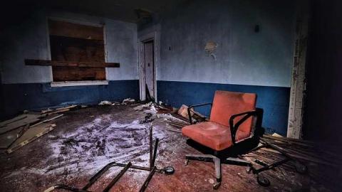 Beneath the Floorboards - IMG_0157.jpg