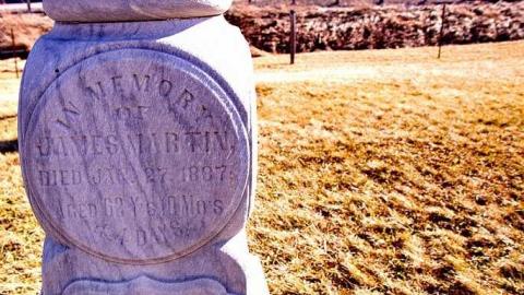 Should Have Had A Life SoBrief - Rosemont-Pioneer-Cemetery12.jpg