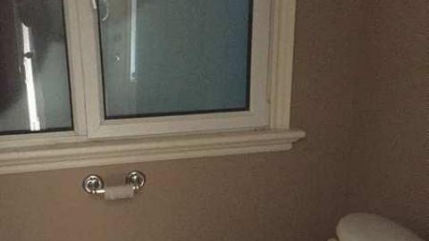 Lonnng driveway - Location-location19.jpg