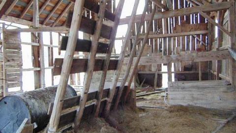 March 2018 - Bells-Corners-Barn60.jpg