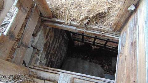 March 2018 - Bells-Corners-Barn65.jpg