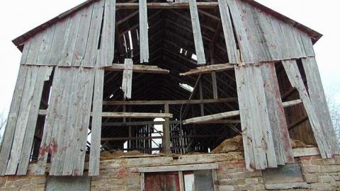 March 2018 - Bells-Corners-Barn86.jpg