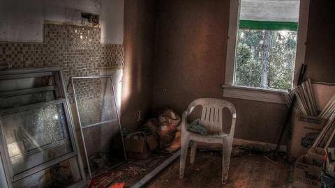 Too Bloody Cold - Window-of-Opportunity12.jpg