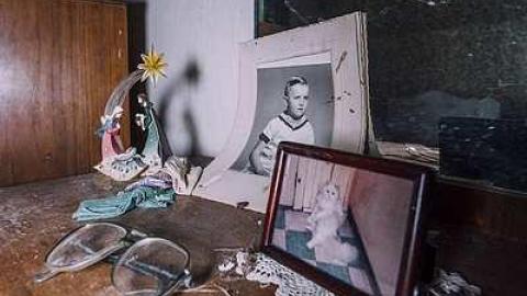 Happy Birthday Gary - House-From-the-Past34.jpg