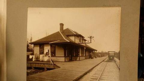 Darling - Darling-(ghost-town)1.jpg