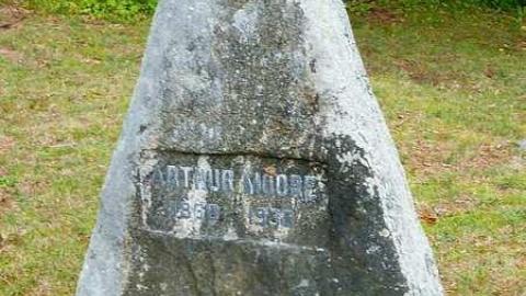 Moores Cemetery - Falkenburg-GhostTown-Galleries64.jpg