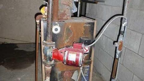 Strange Design - P1130009.jpg